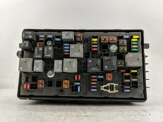 2011-2014 Chevrolet Cruze Fusebox Fuse Box Panel Relay Module P/N:95216200 Fits Fits 2011 2012 2013 2014 OEM Used Auto Parts