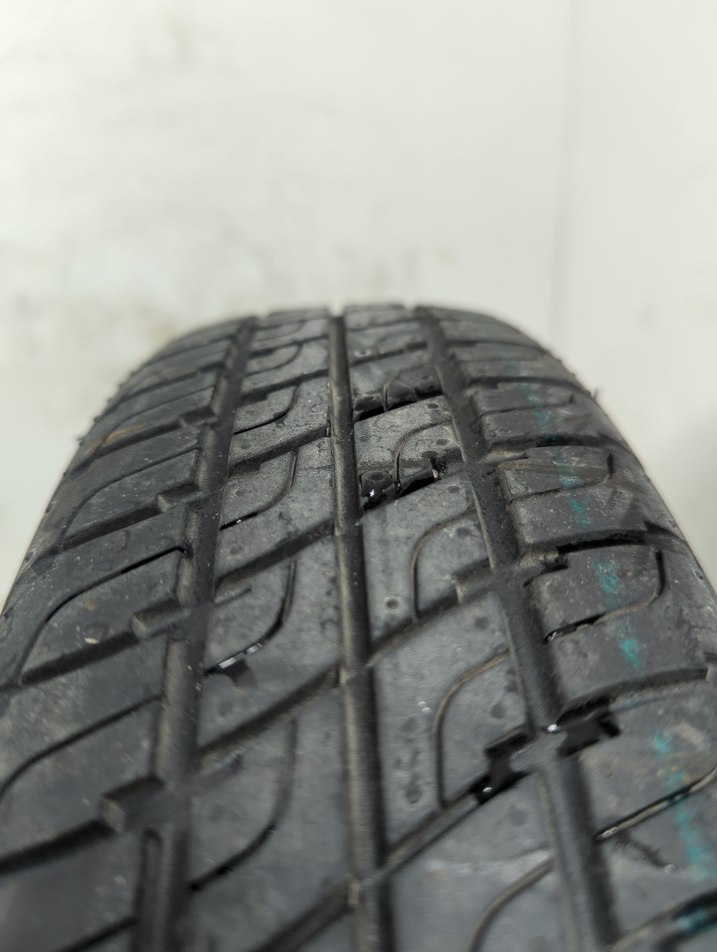 2011-2016 Chevrolet Cruze Spare Donut Tire Wheel Rim Oem 1274942 - Oemusedautoparts1.com