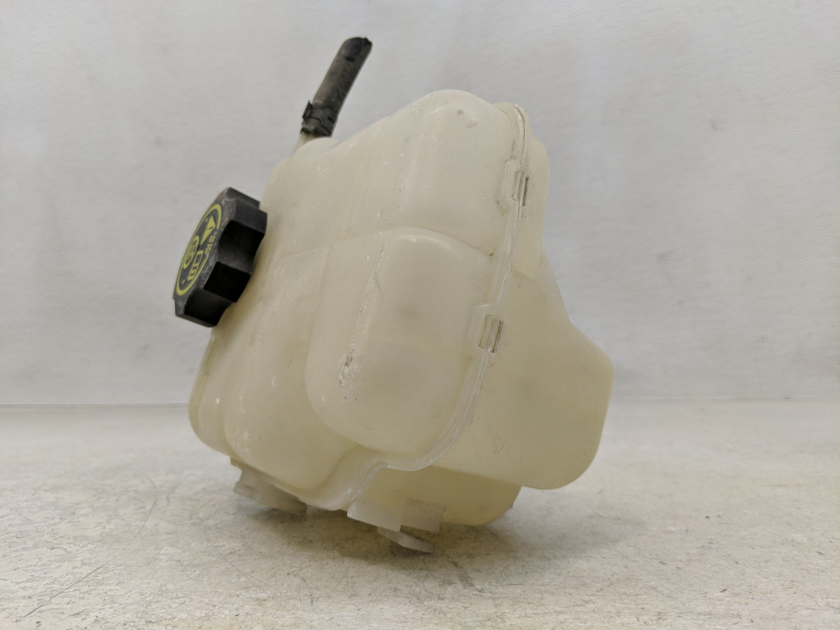 2011 Chevrolet Cruze Radiator Coolant Overflow Expansion Tank Bottle 1313065 - Oemusedautoparts1.com