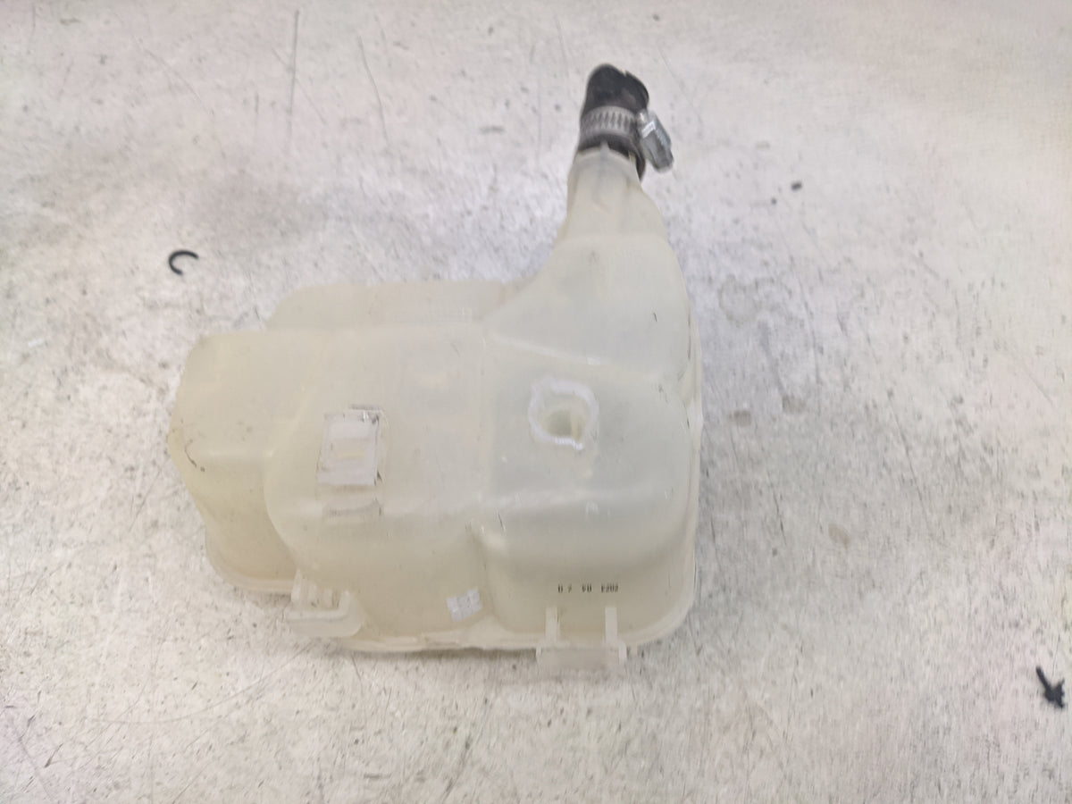 2011 Chevrolet Cruze Radiator Coolant Overflow Expansion Tank Bottle 1367118 - Oemusedautoparts1.com