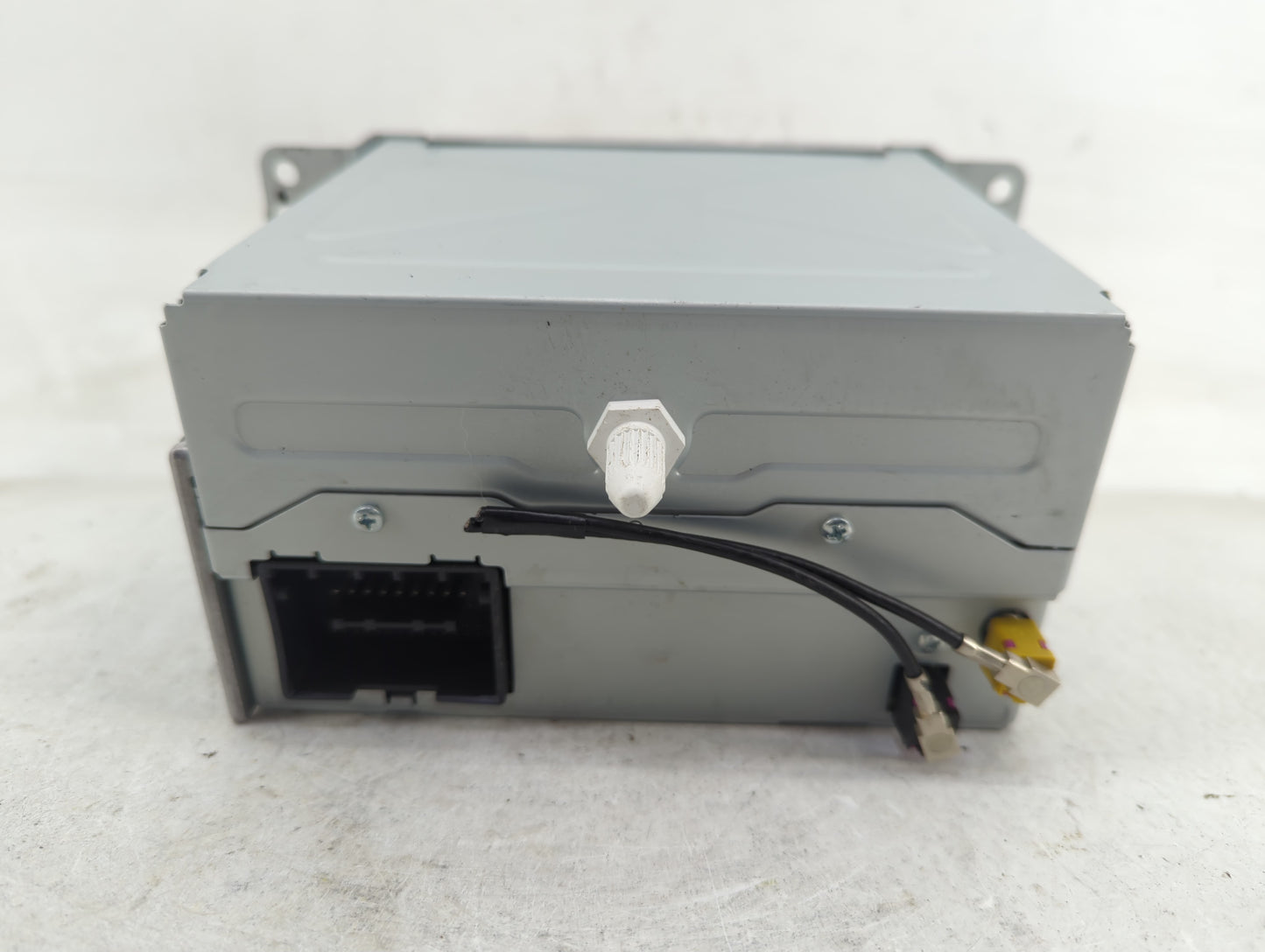2013-2016 Chevrolet Cruze Radio AM FM Cd Player Receiver Replacement P/N:654663145 22976137 Fits Fits 2013 2014 2015 2016 OE