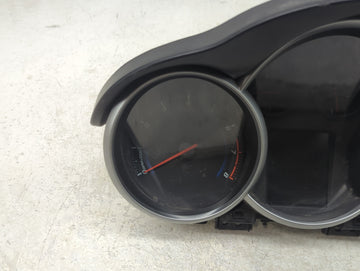 2013-2014 Chevrolet Cruze Instrument Cluster Speedometer Gauges P/N:95129378 Fits Fits 2013 2014 OEM Used Auto Parts