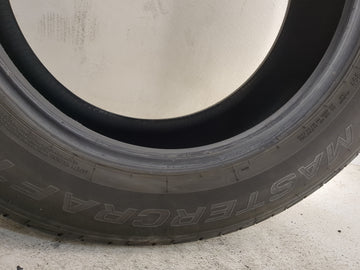 Used Tire 215/60R16 MASTERCRAFT COURSER QUEST 95V - Tread Depth 8/32