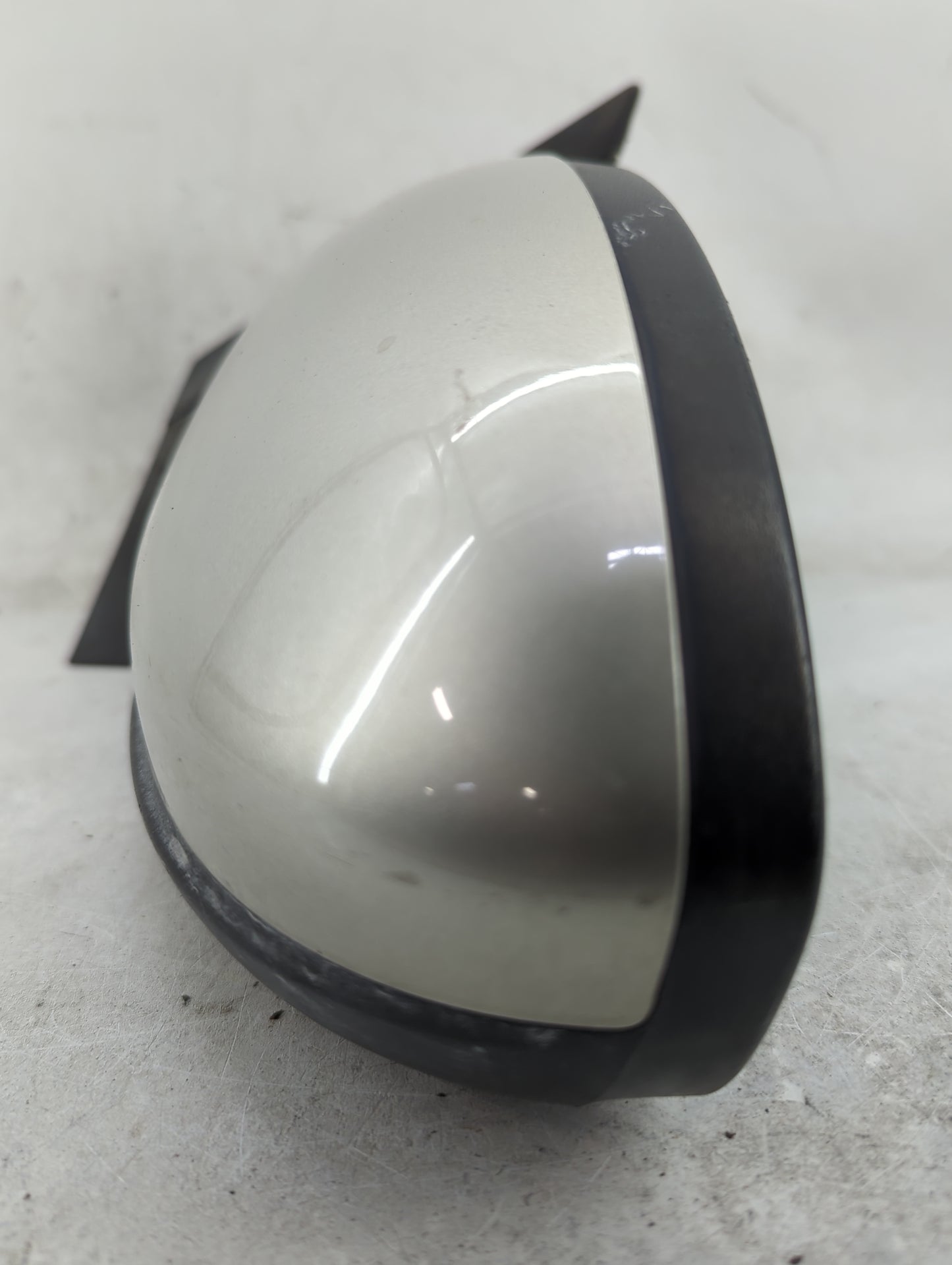 2011-2016 Chevrolet Cruze Driver Side View Mirror - Left Door Mirror OEM Used - Oemusedautoparts1.com
