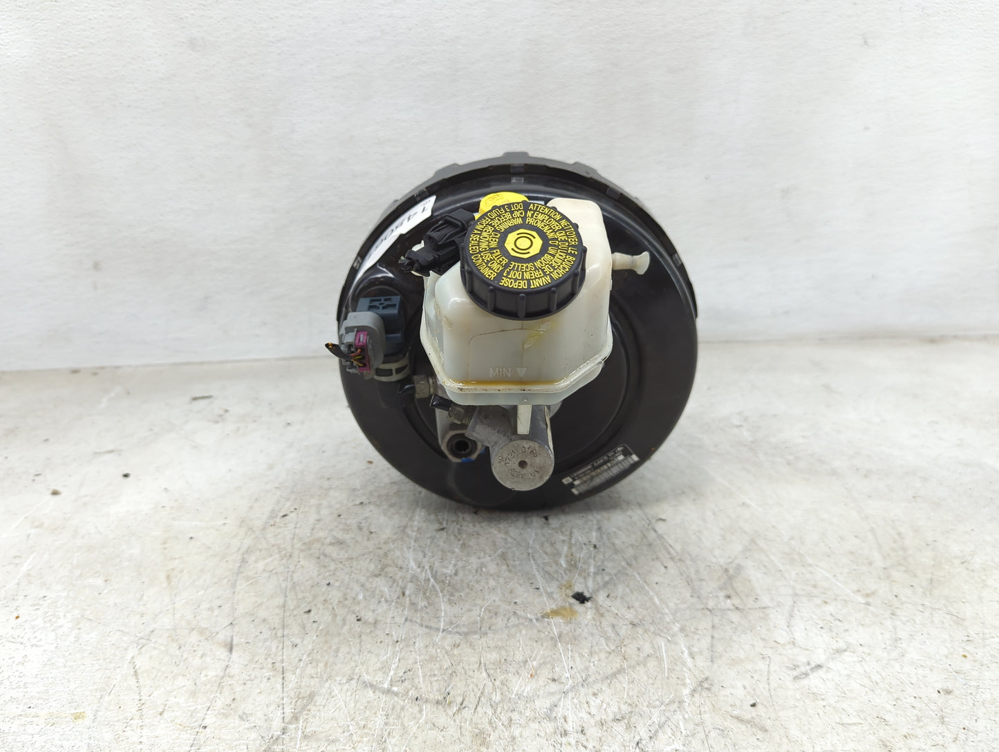 2011-2016 Chevrolet Cruze Power Brake Booster Oem - Oemusedautoparts1.com