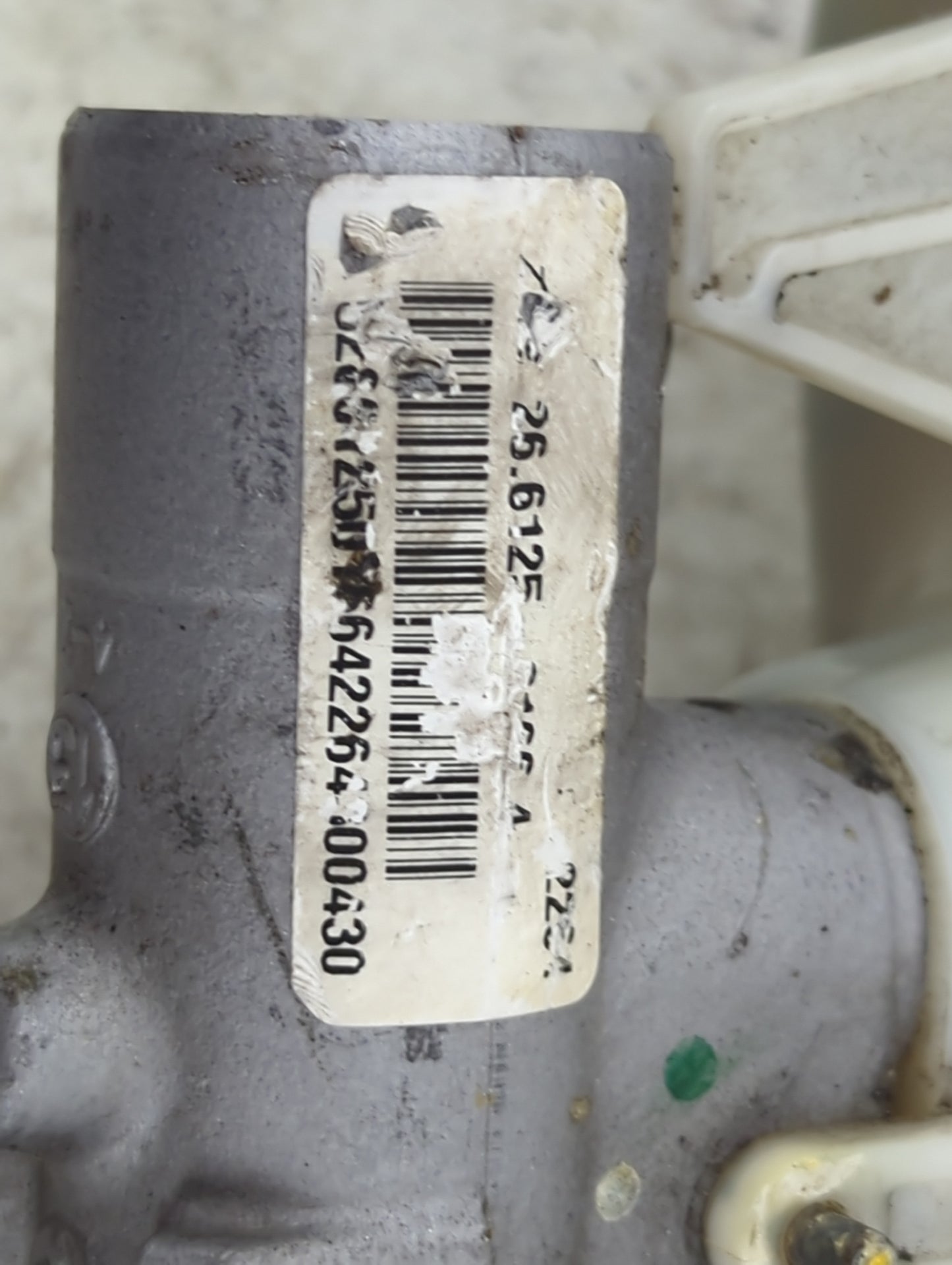 2011-2016 Chevrolet Cruze Brake Master Cylinder 1490423 - Oemusedautoparts1.com