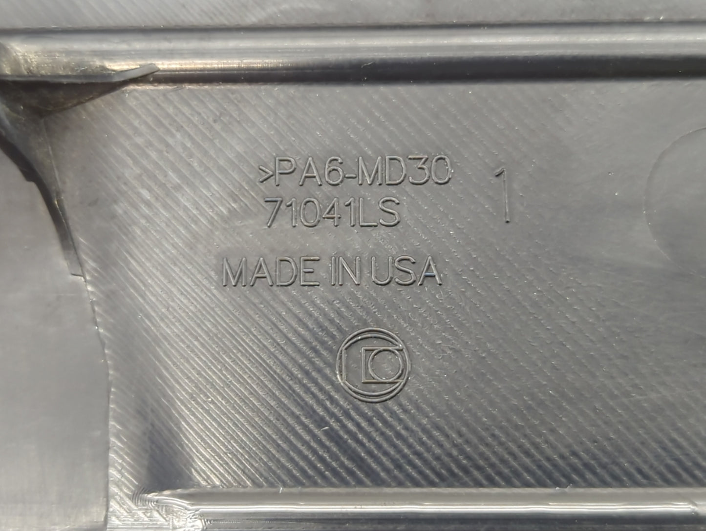 2014 Chevrolet Cruze Engine Cover - Oemusedautoparts1.com