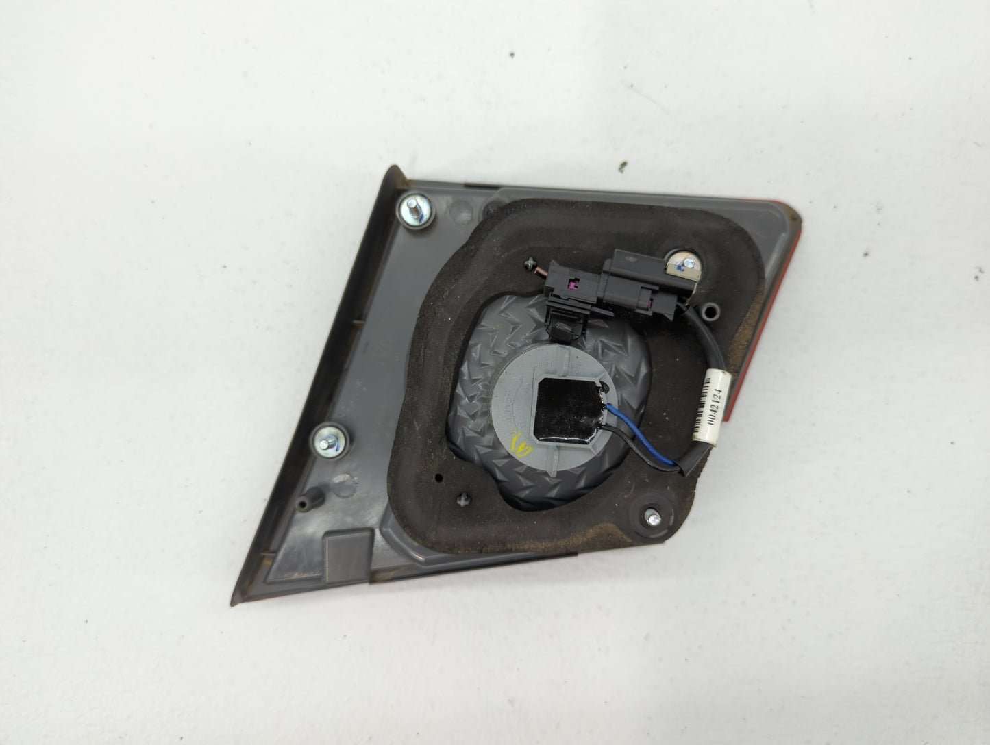 2011-2016 Chevrolet Cruze Tail Light Assembly Driver Left OEM P/N:30221864 00042155 Fits Fits 2011 2012 2013 2014 2015 2016