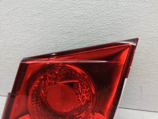 2011-2016 Chevrolet Cruze Tail Light Assembly Passenger Right OEM P/N:2T 11 1P GM Fits Fits 2011 2012 2013 2014 2015 2016 OEM Used Auto Parts
