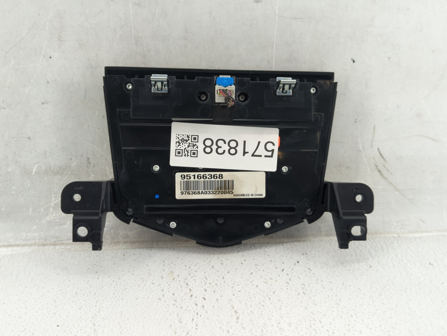 2013-2016 Chevrolet Cruze Radio AM FM Cd Player Receiver Replacement P/N:95166368 Fits Fits 2013 2014 2015 2016 OEM Used Aut