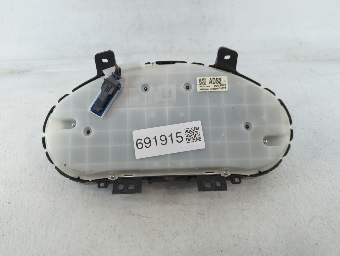 2013-2014 Chevrolet Cruze Instrument Cluster Speedometer Gauges P/N:811511914 95129376 Fits Fits 2013 2014 OEM Used Auto Par