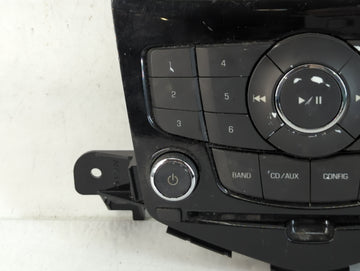 2011-2016 Chevrolet Cruze Radio AM FM Cd Player Receiver Replacement P/N:95914367 Fits Fits 2011 2012 2013 2014 2015 2016 OEM Used Auto Parts