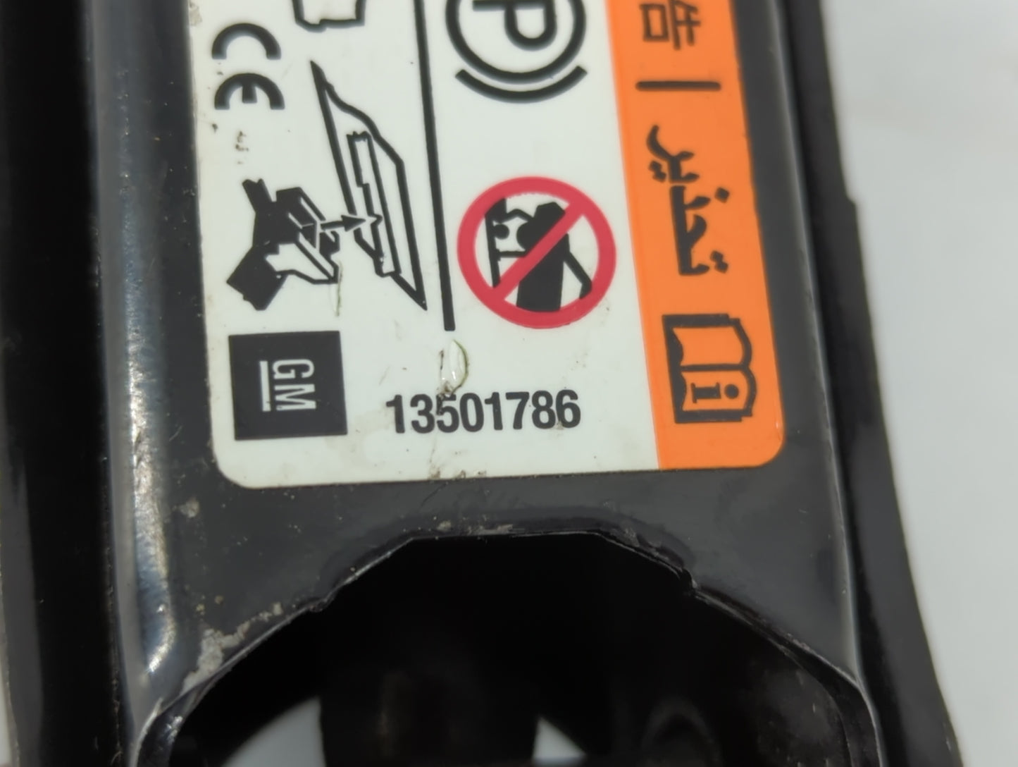 2014 Chevrolet Cruze Spare Scissor Car Jack - Oemusedautoparts1.com