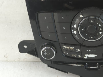 2011-2016 Chevrolet Cruze Radio AM FM Cd Player Receiver Replacement P/N:95057379 Fits Fits 2011 2012 2013 2014 2015 2016 OEM Used Auto Parts