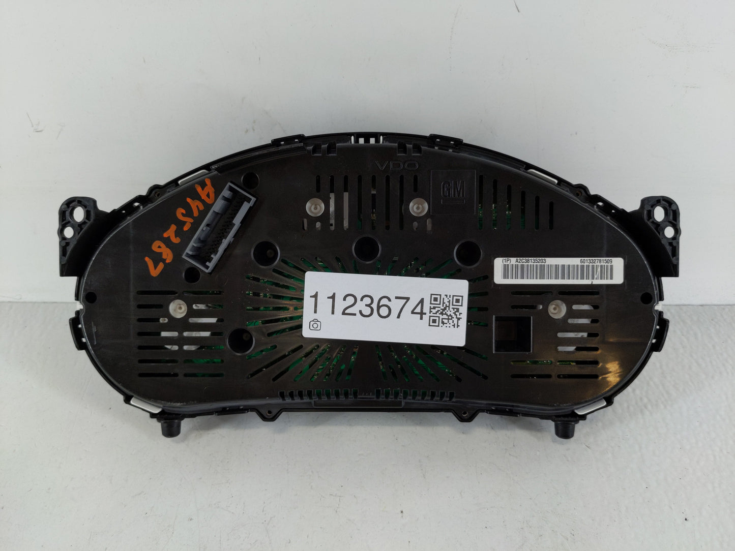 2013-2017 Chevrolet Equinox Instrument Cluster Speedometer Gauges P/N:22956682 Fits Fits 2013 2014 2015 2016 2017 OEM Used A