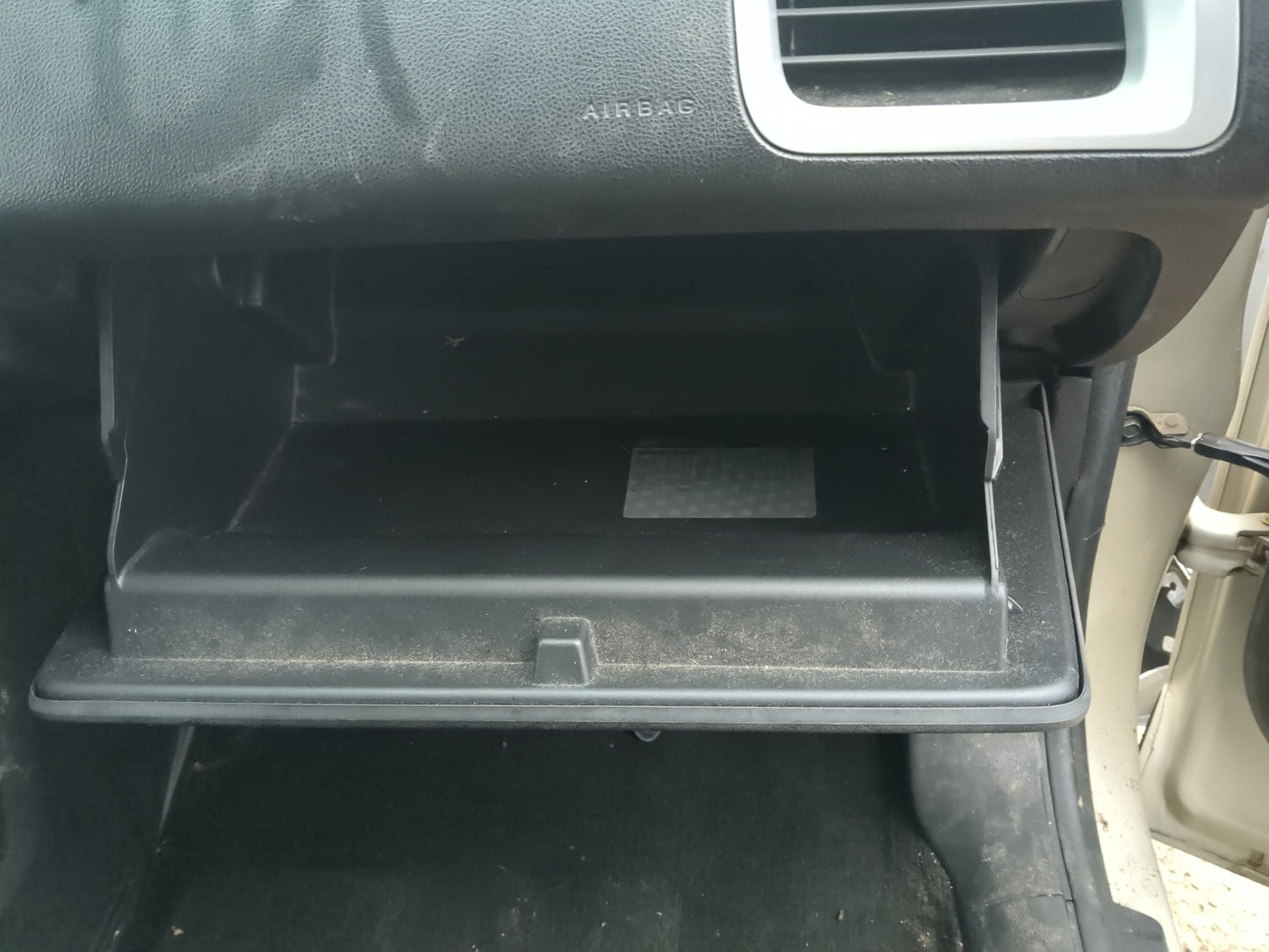 2014 Chevrolet Equinox Passenger Glove Box Door Storage Compartment - Oemusedautoparts1.com