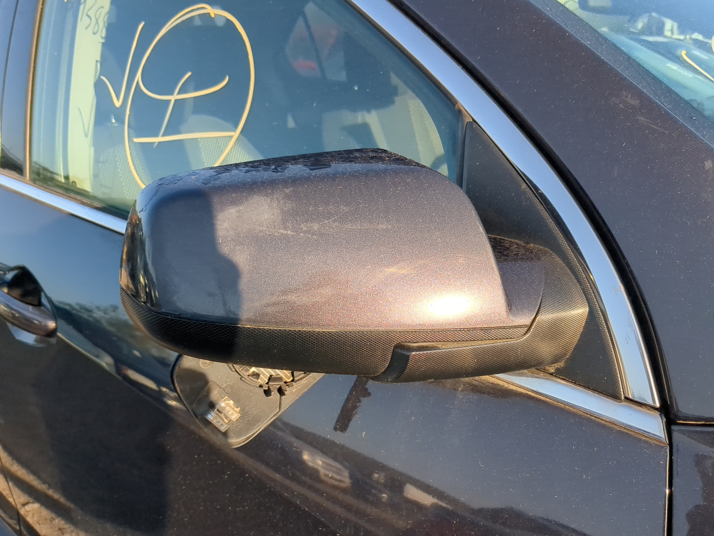 2011-2014 Chevrolet Equinox Passenger Side View Mirror - Right Door Mirror OEM Used - Oemusedautoparts1.com