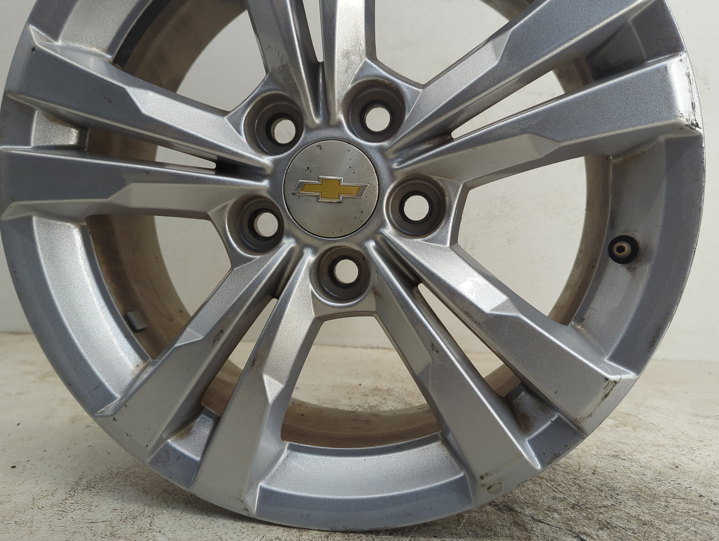 2010-2017 Chevrolet Equinox Oem Wheel Rim - Oemusedautoparts1.com