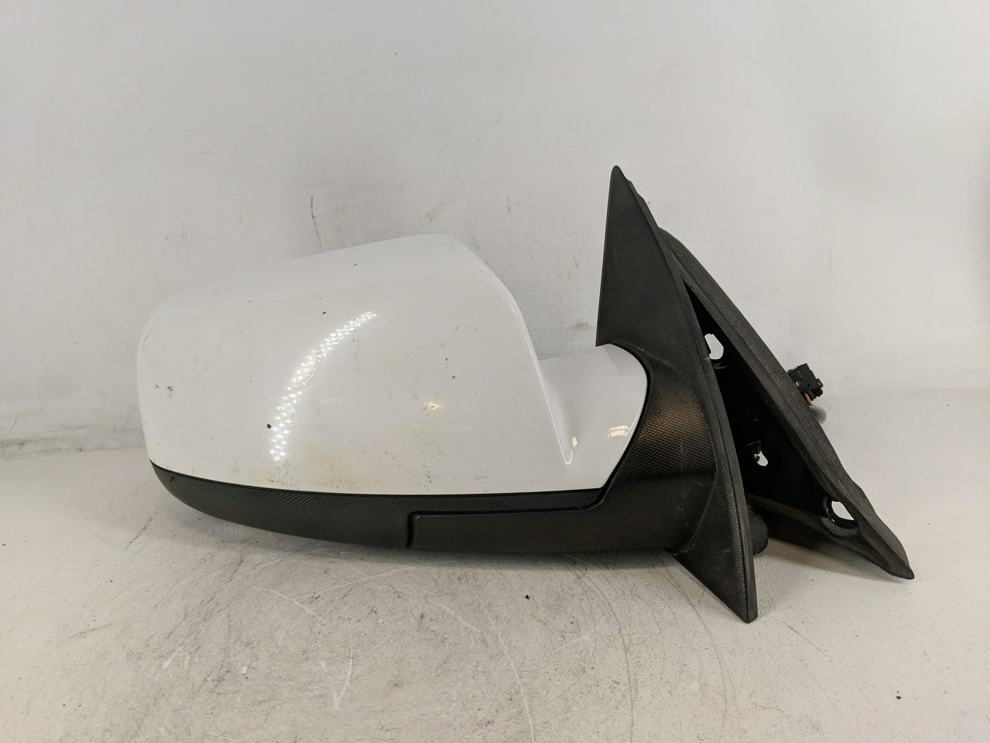 2011-2014 Chevrolet Equinox Passenger Side View Mirror - Right Door Mirror OEM Used - Oemusedautoparts1.com