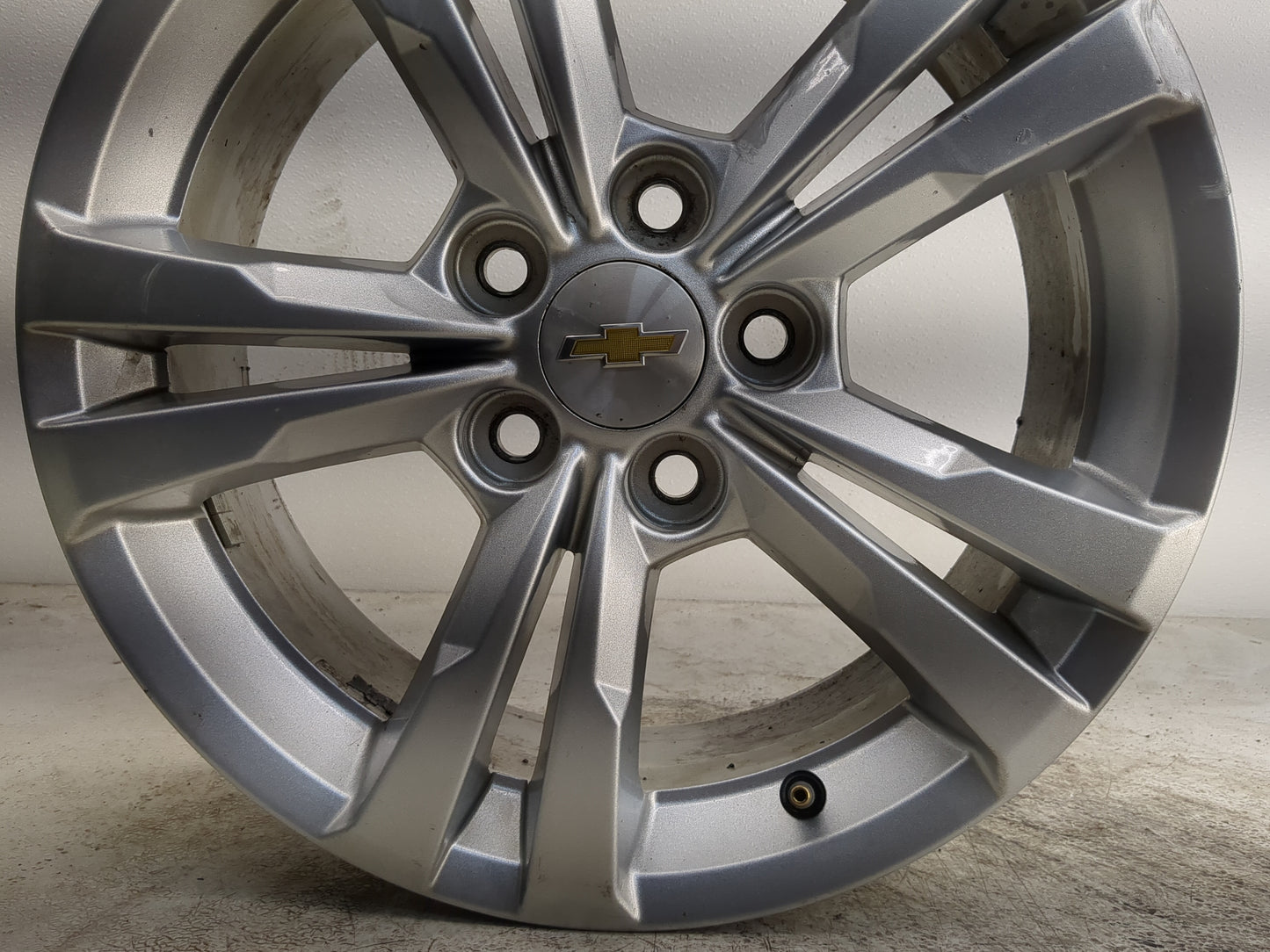 2010-2017 Chevrolet Equinox Oem Wheel Rim - Oemusedautoparts1.com
