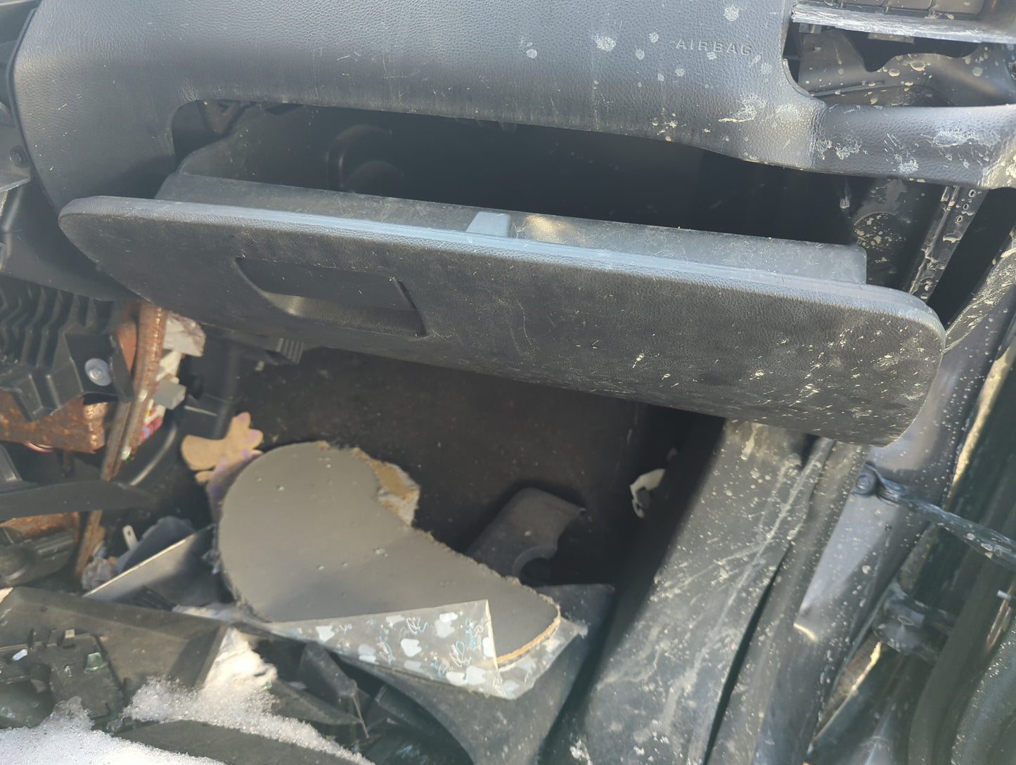 2014 Chevrolet Equinox Passenger Glove Box Door Storage Compartment - Oemusedautoparts1.com