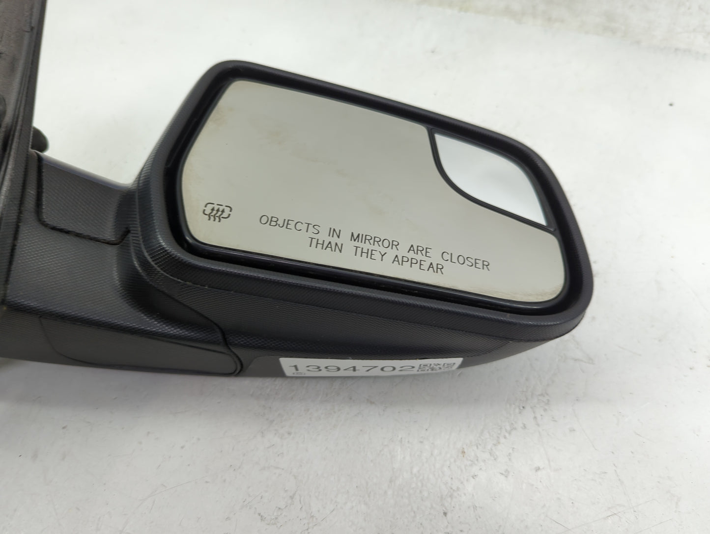 2011-2014 Chevrolet Equinox Passenger Side View Mirror - Right Door Mirror OEM Used - Oemusedautoparts1.com
