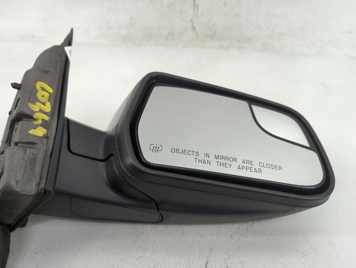 2011-2014 Chevrolet Equinox Passenger Side View Mirror - Right Door Mirror OEM Used - Oemusedautoparts1.com