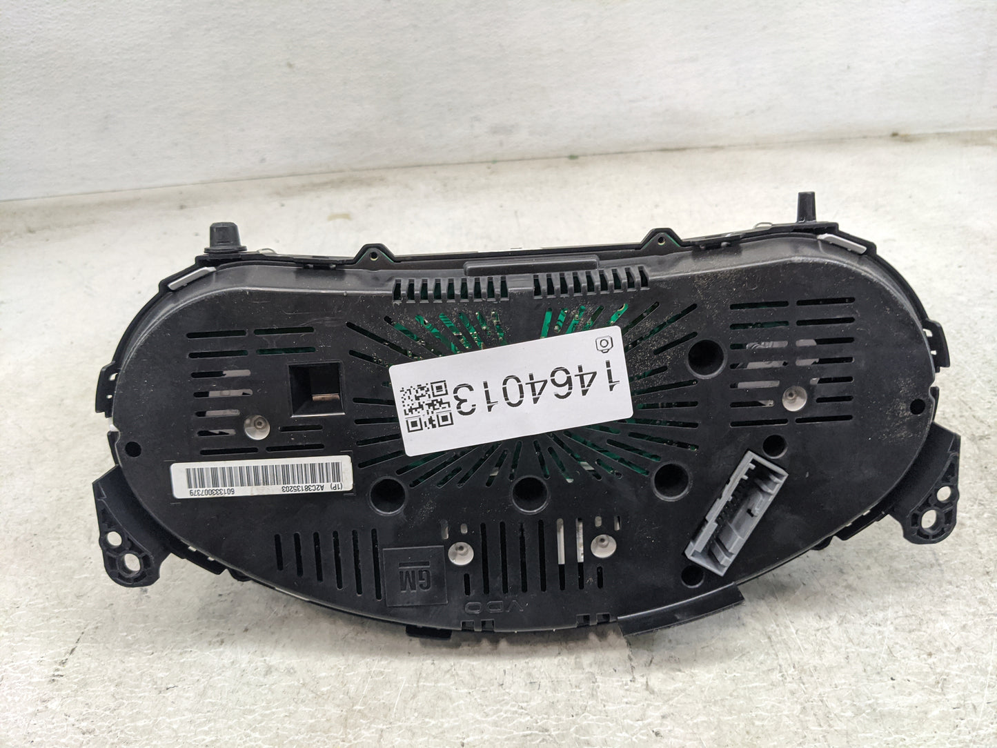 2013-2017 Chevrolet Equinox Instrument Cluster Speedometer Gauges P/N:22956682 8127031397 Miles:128K Fits OEM Used Auto Part