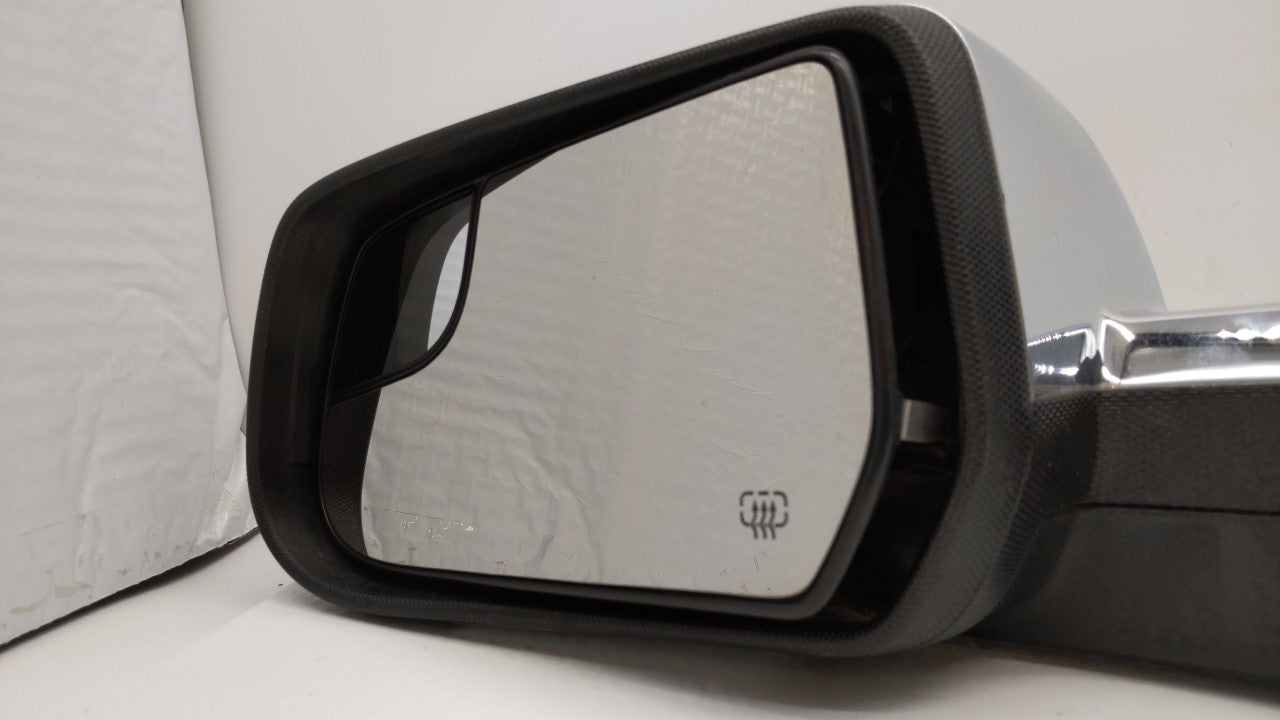 2011-2013 Chevrolet Equinox Driver Side View Mirror - Left Door Mirror OEM Used - Oemusedautoparts1.com
