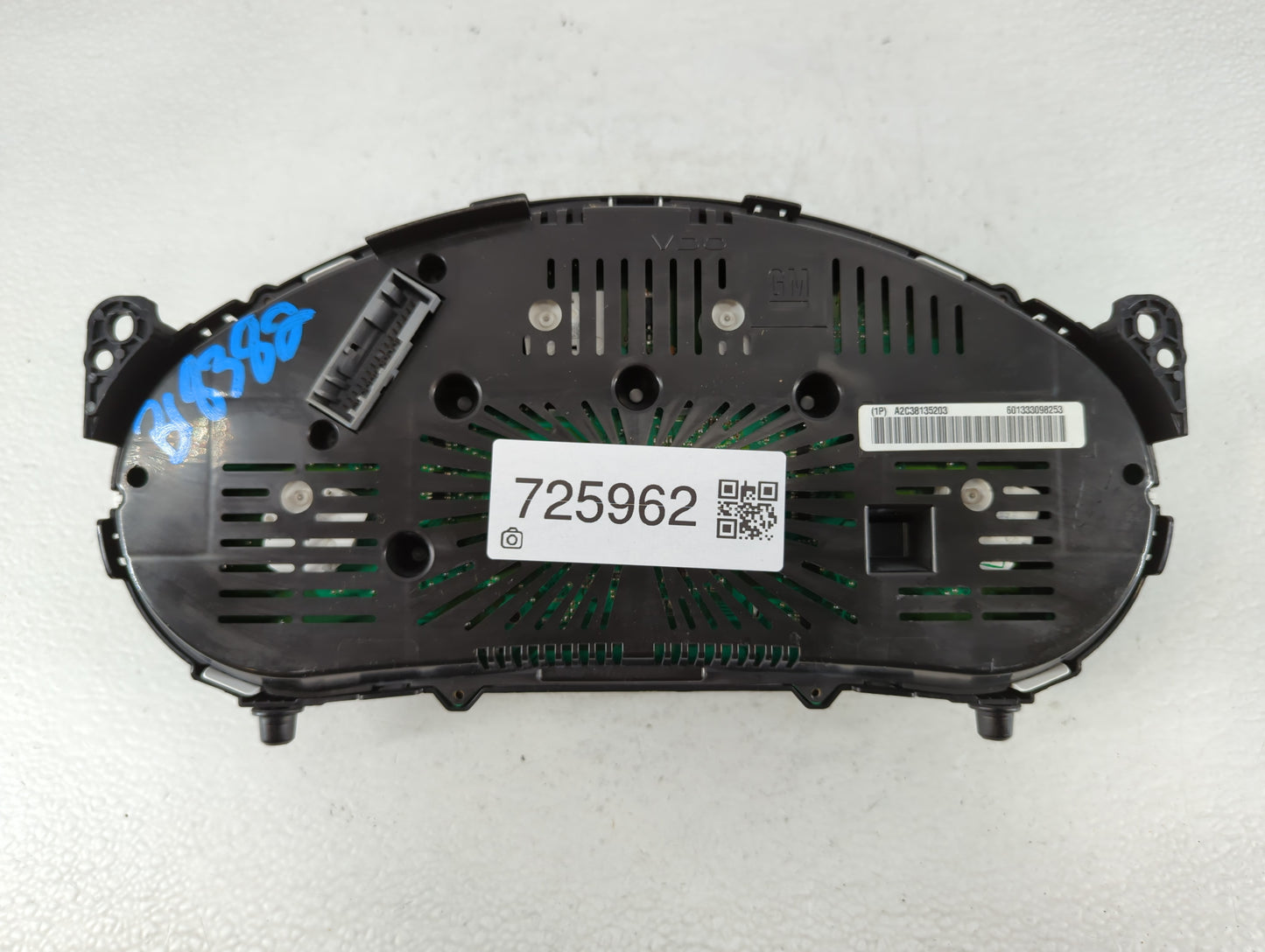 2013-2017 Chevrolet Equinox Instrument Cluster Speedometer Gauges P/N:601333098253 A2C38135203 Fits Fits 2013 2014 2015 2016