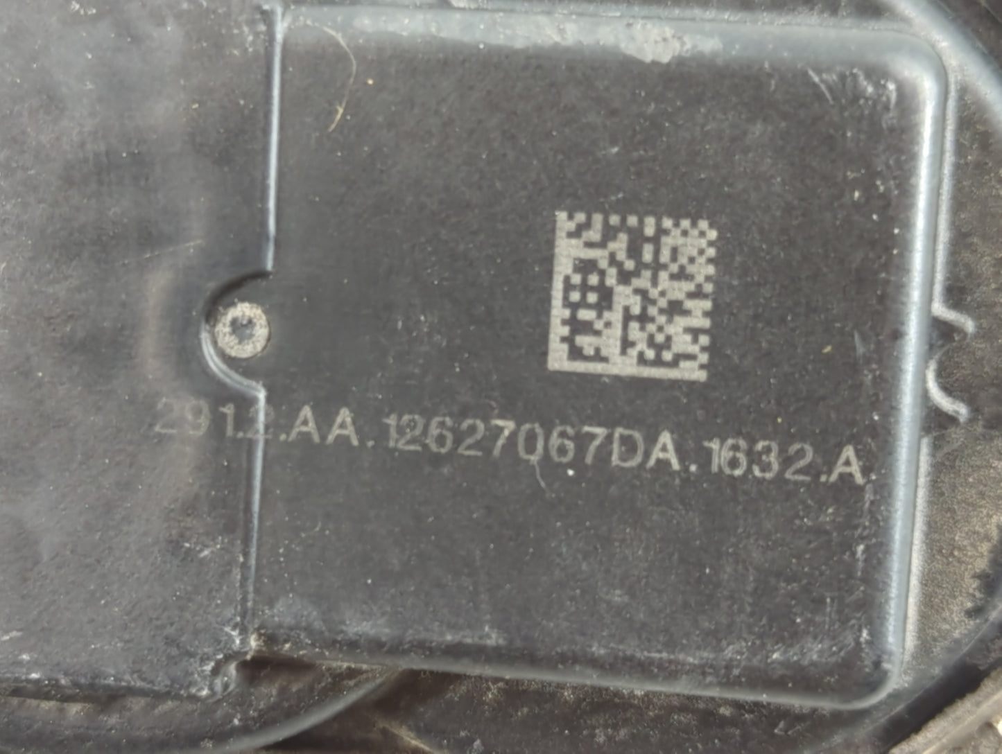 2013-2015 Chevrolet Malibu Throttle Body P/N:12627067DA Fits Fits 2013 2014 2015 2017 2018 2019 2020 OEM Used Auto Parts - O