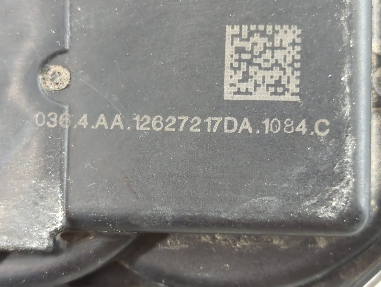 2013-2015 Chevrolet Malibu Throttle Body P/N:12627067DA Fits Fits 2013 2014 2015 2017 2018 2019 2020 OEM Used Auto Parts - O
