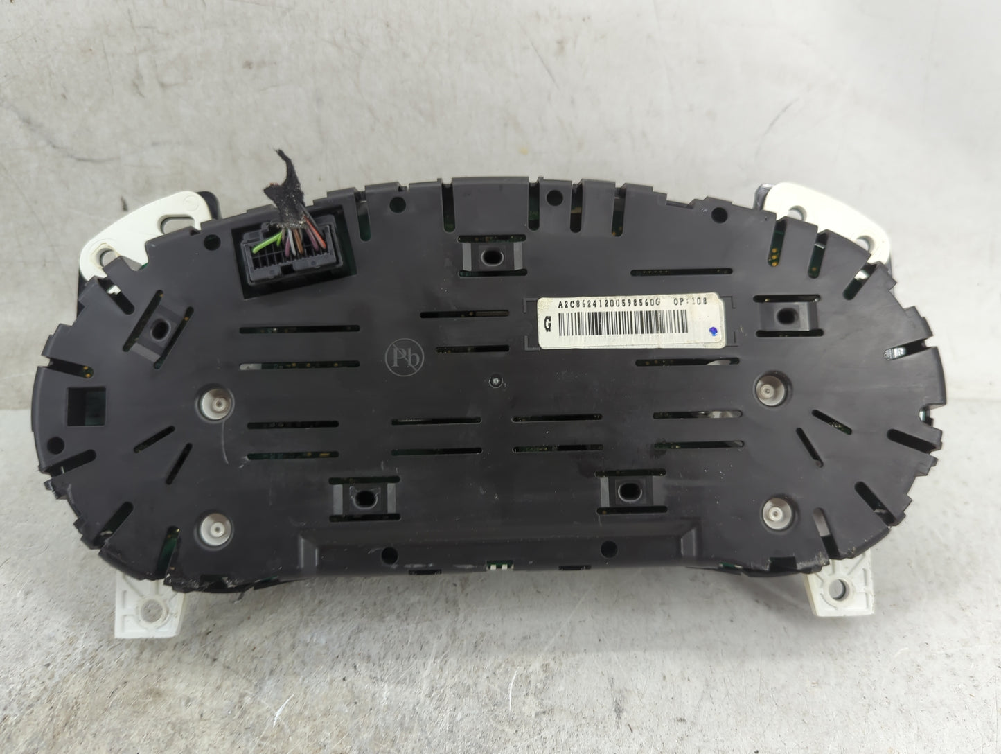 2014-2016 Chevrolet Malibu Instrument Cluster Speedometer Gauges Miles:128K Fits Fits 2014 2015 2016 OEM Used Auto Parts - O
