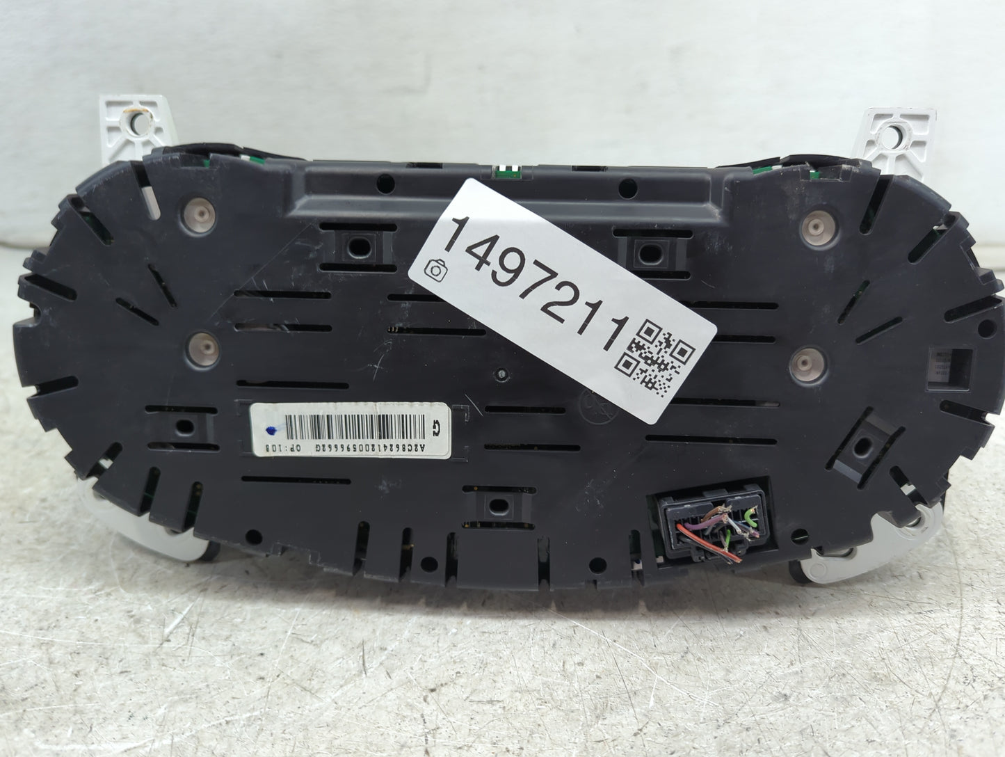 2014-2016 Chevrolet Malibu Instrument Cluster Speedometer Gauges P/N:23128277 65466373 Miles: Fits Fits 2014 2015 2016 OEM U