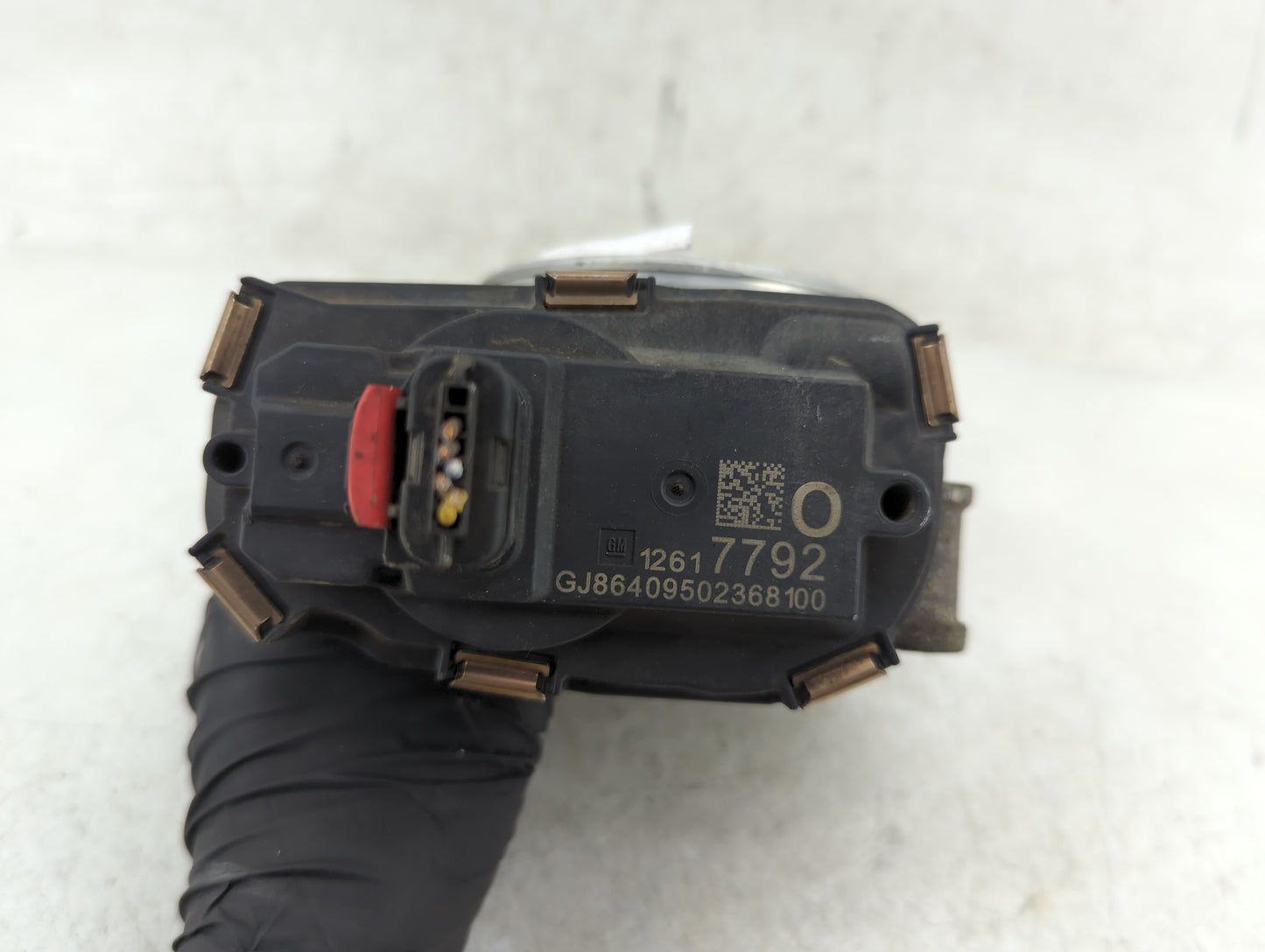 2014-2022 Chevrolet Silverado Throttle Body P/N:12617792 Fits Fits 2014 2015 2016 2017 2018 2019 2020 2021 2022 OEM Used Aut