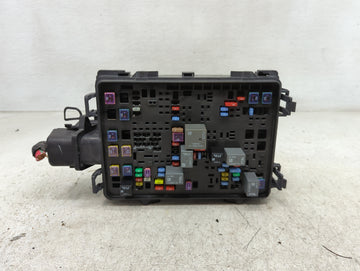 2016-2017 Chevrolet Silverado 1500 Fusebox Fuse Box Panel Relay Module Fits Fits 2016 2017 OEM Used Auto Parts