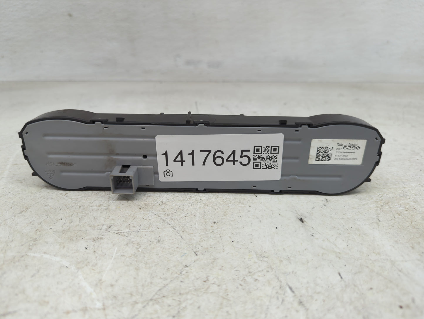 2014-2019 Chevrolet Silverado 1500 Climate Control Module Temperature AC/Heater Replacement P/N:815372982 23176290 Fits OEM