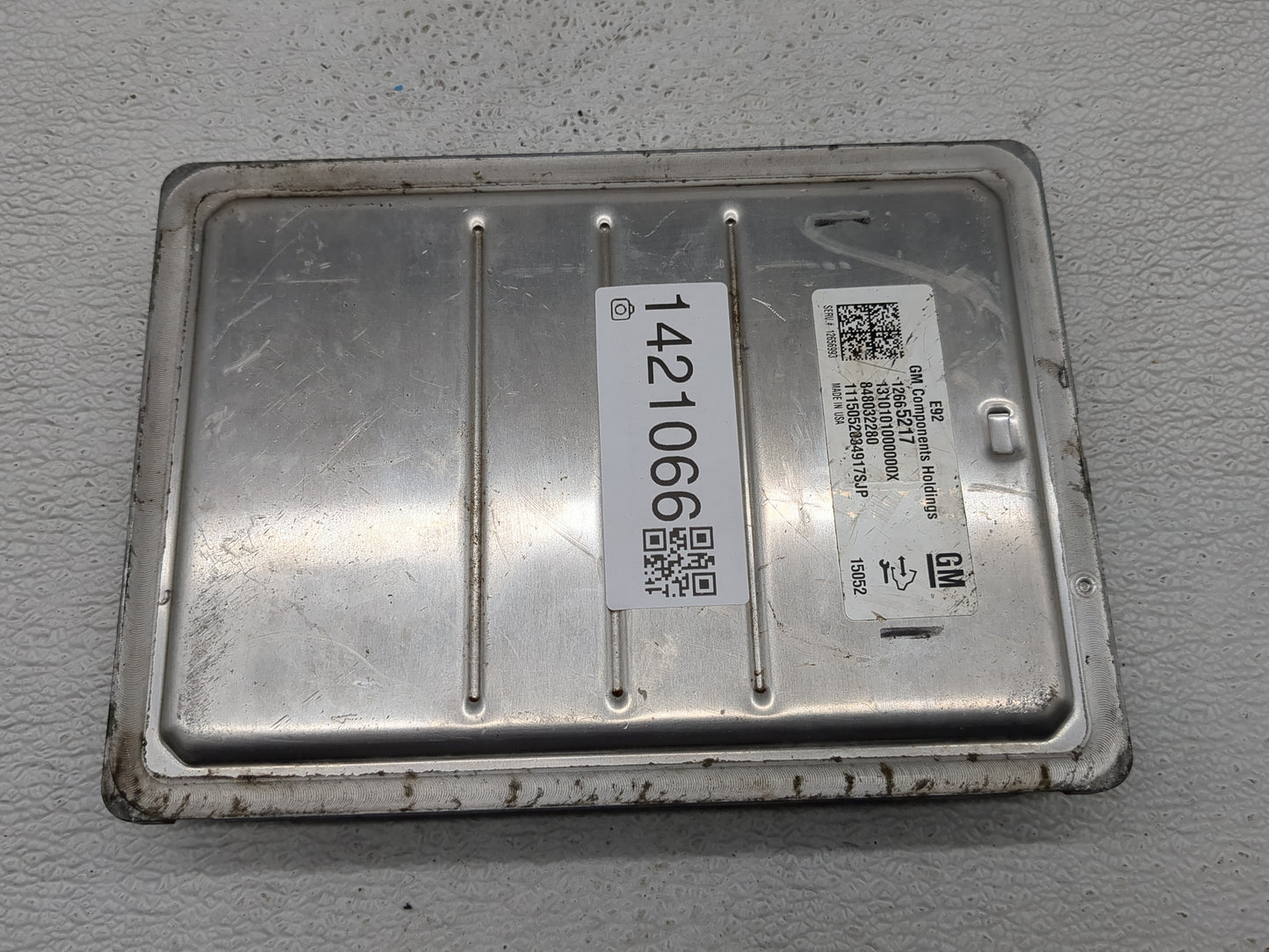2014-2016 Chevrolet Silverado 1500 PCM Engine Control Computer ECU ECM PCU OEM P/N:12665217 13101010000000X Fits OEM Used Au