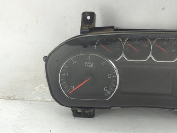 2014-2015 Chevrolet Silverado 1500 Instrument Cluster Speedometer Gauges P/N:23223540 P12312097 Fits Fits 2014 2015 2017 2018 2019 OEM Used Auto Parts