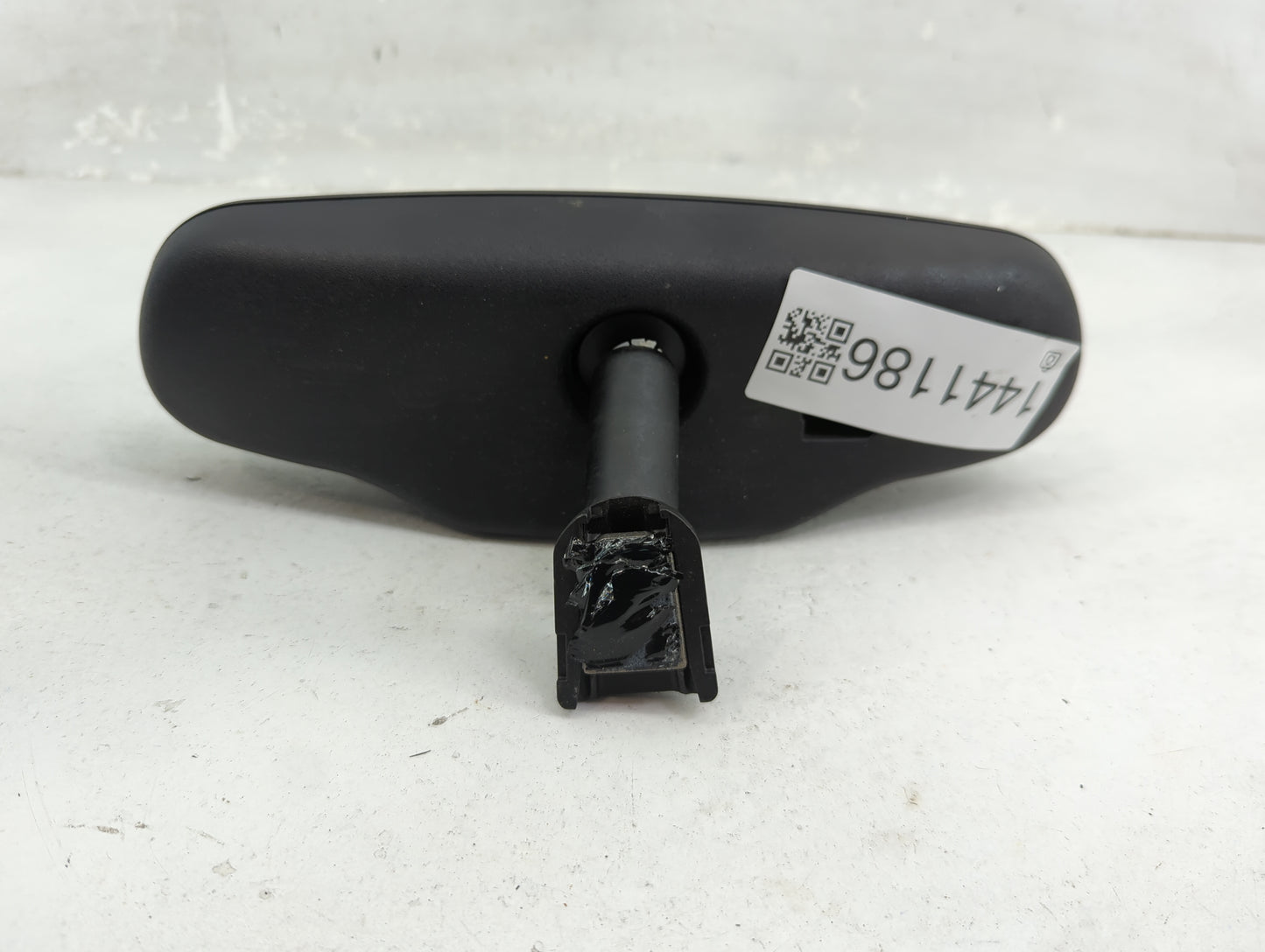 2014-2019 Chevrolet Silverado 1500 Interior Rear View Mirror Replacement OEM P/N:E11025898 Fits OEM Used Auto Parts - Oemuse