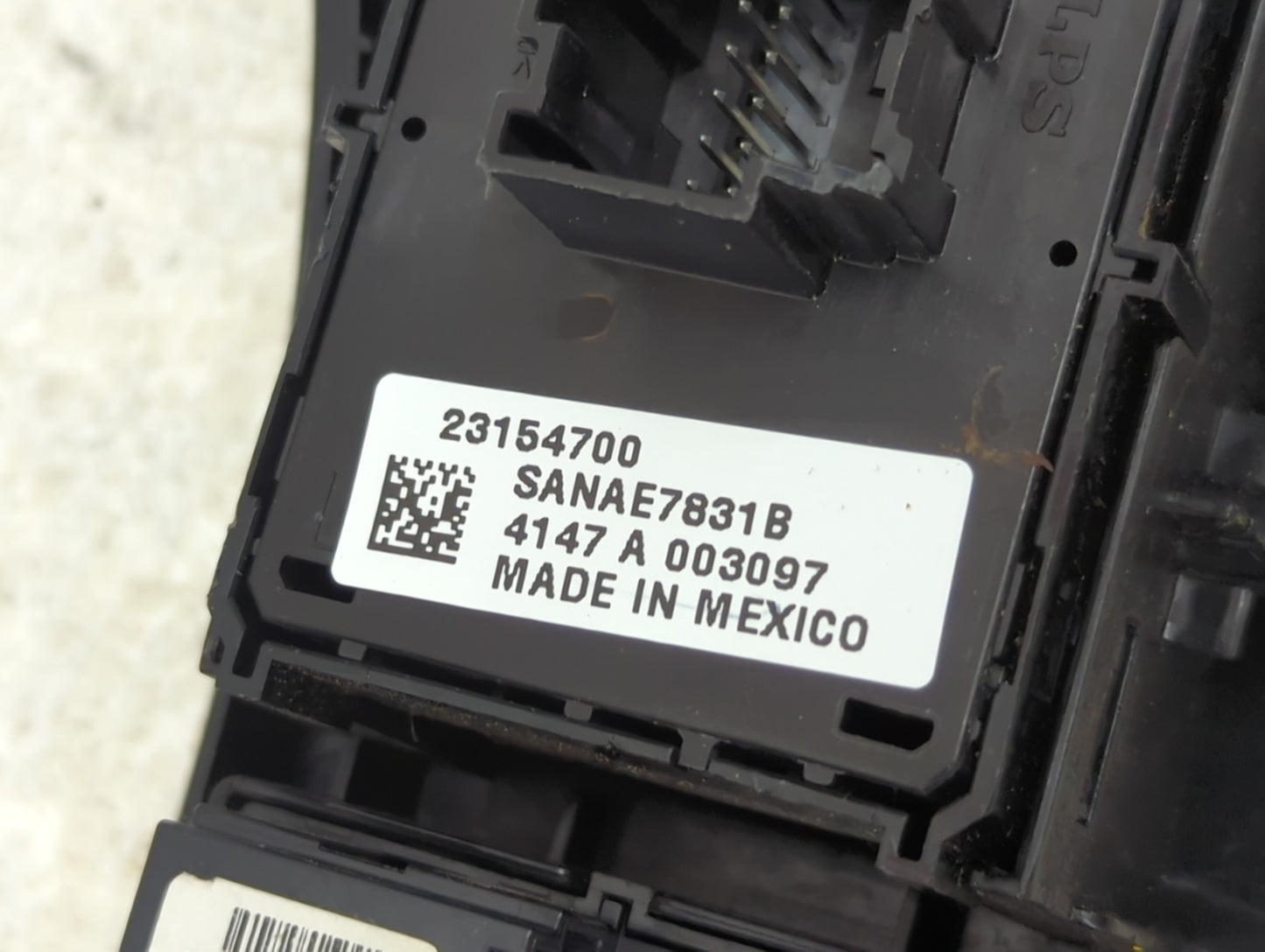 2014-2019 Chevrolet Silverado 1500 Master Power Window Switch Replacement Driver Side Left P/N:23154700 SANAE7831B Fits OEM