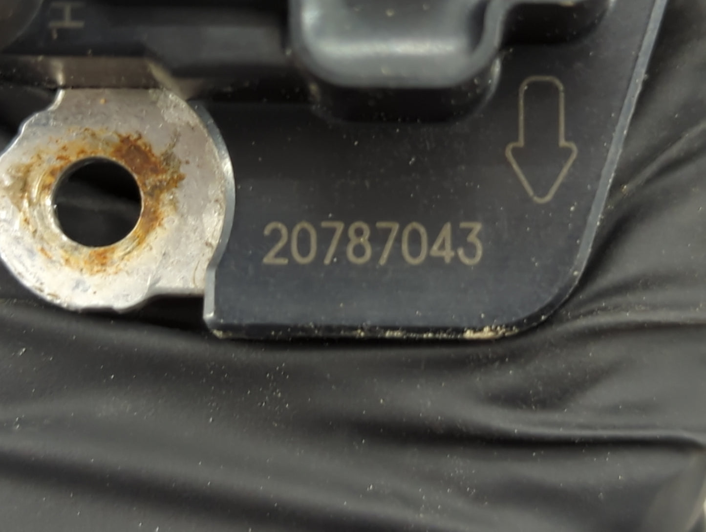 2014-2019 Chevrolet Silverado 1500 Mass Air Flow Meter Maf 1489937 - Oemusedautoparts1.com