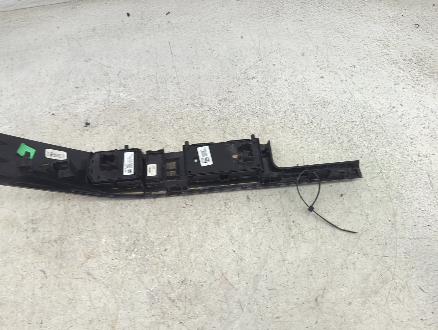 2014-2019 Chevrolet Silverado 1500 Master Power Window Switch Replacement Driver Side Left P/N:23154700 SANAE7831B Fits OEM
