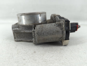 2014-2015 Chevrolet Silverado 1500 Throttle Body P/N:12632171BA Fits Fits 2014 2015 OEM Used Auto Parts