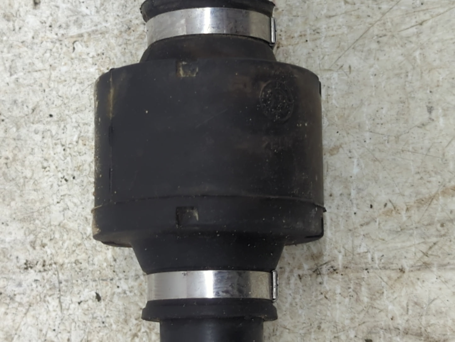 2012-2018 Chevrolet Sonic Axle Shaft Front Passenger Cv C/v - Oemusedautoparts1.com