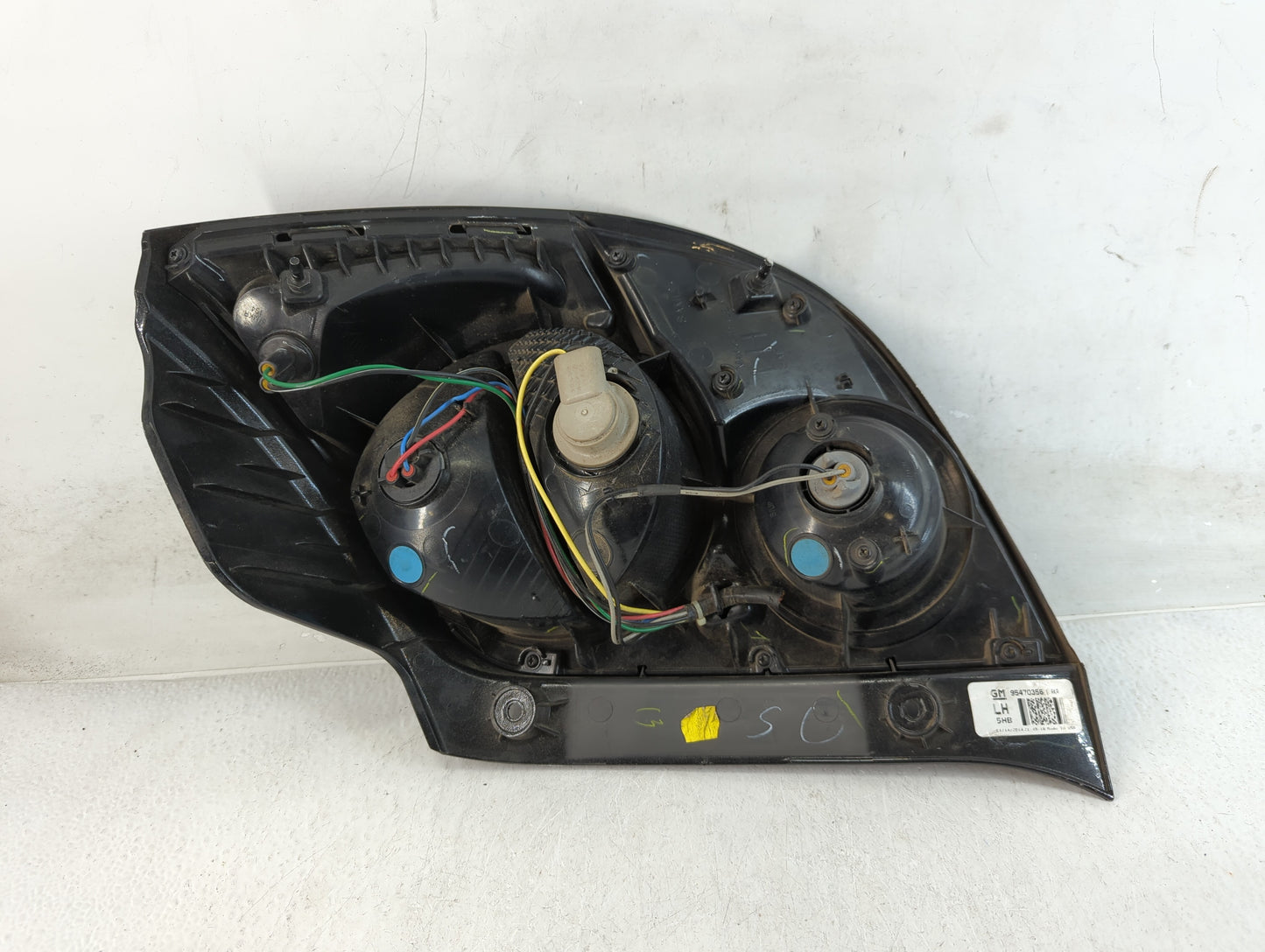 2012-2016 Chevrolet Sonic Tail Light Assembly Driver Left OEM P/N:95470356 Fits Fits 2012 2013 2014 2015 2016 OEM Used Auto