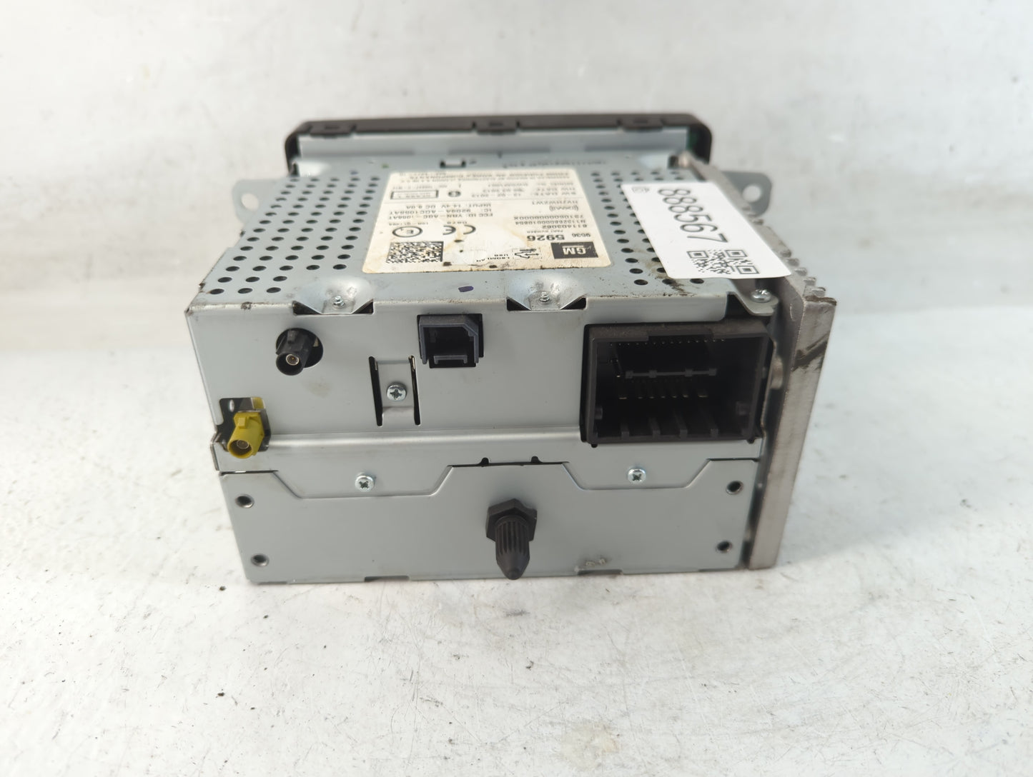 2014 Chevrolet Sonic Radio AM FM Cd Player Receiver Replacement P/N:95365926 Fits OEM Used Auto Parts - Oemusedautoparts1.co