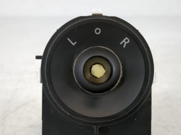 2012-2019 Chevrolet Sonic Master Power Window Switch Replacement Driver Side Left P/N:10006213 95460071 Fits OEM Used Auto Parts