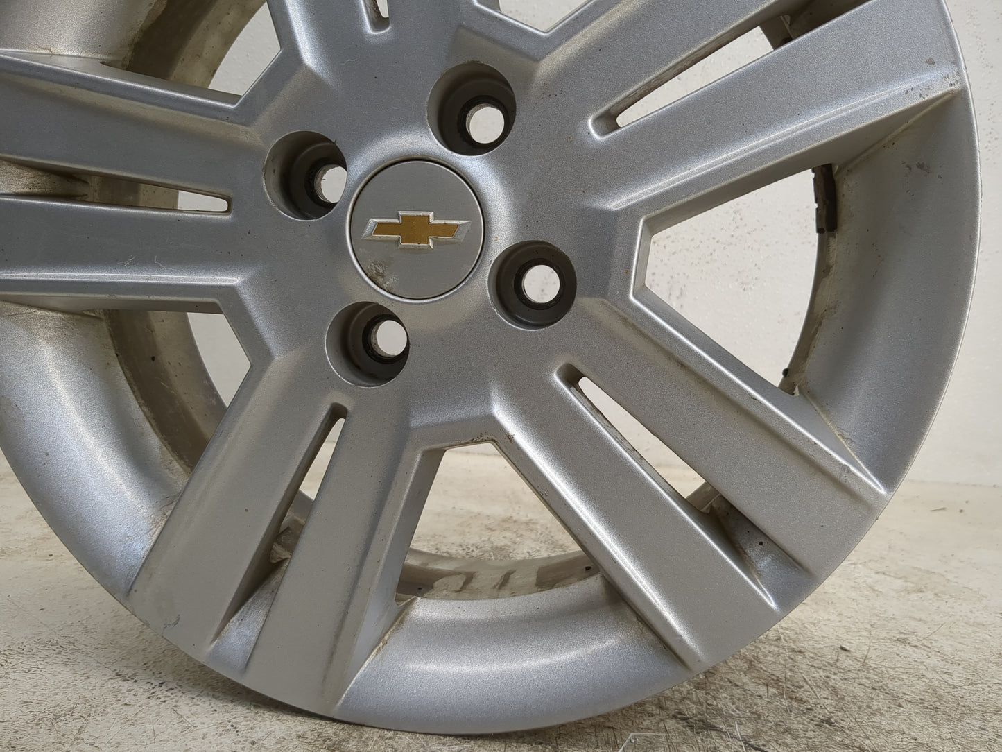 2013-2015 Chevrolet Spark Oem Wheel Rim - Oemusedautoparts1.com
