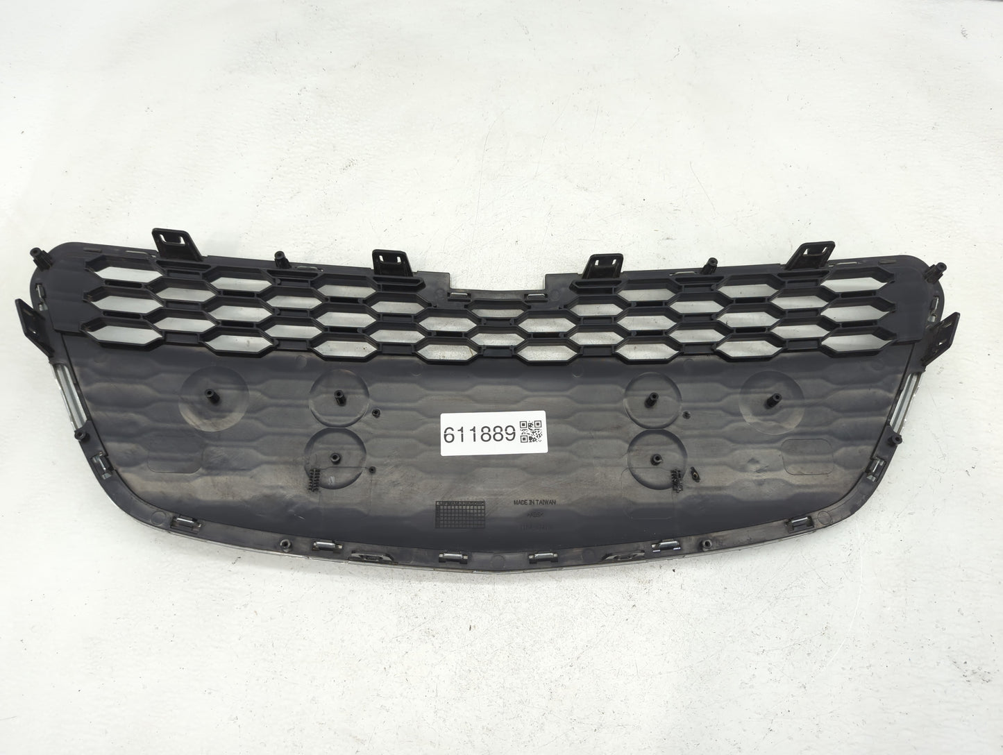 2013-2015 Chevrolet Spark Front Grille Bumper Not Included - Oemusedautoparts1.com